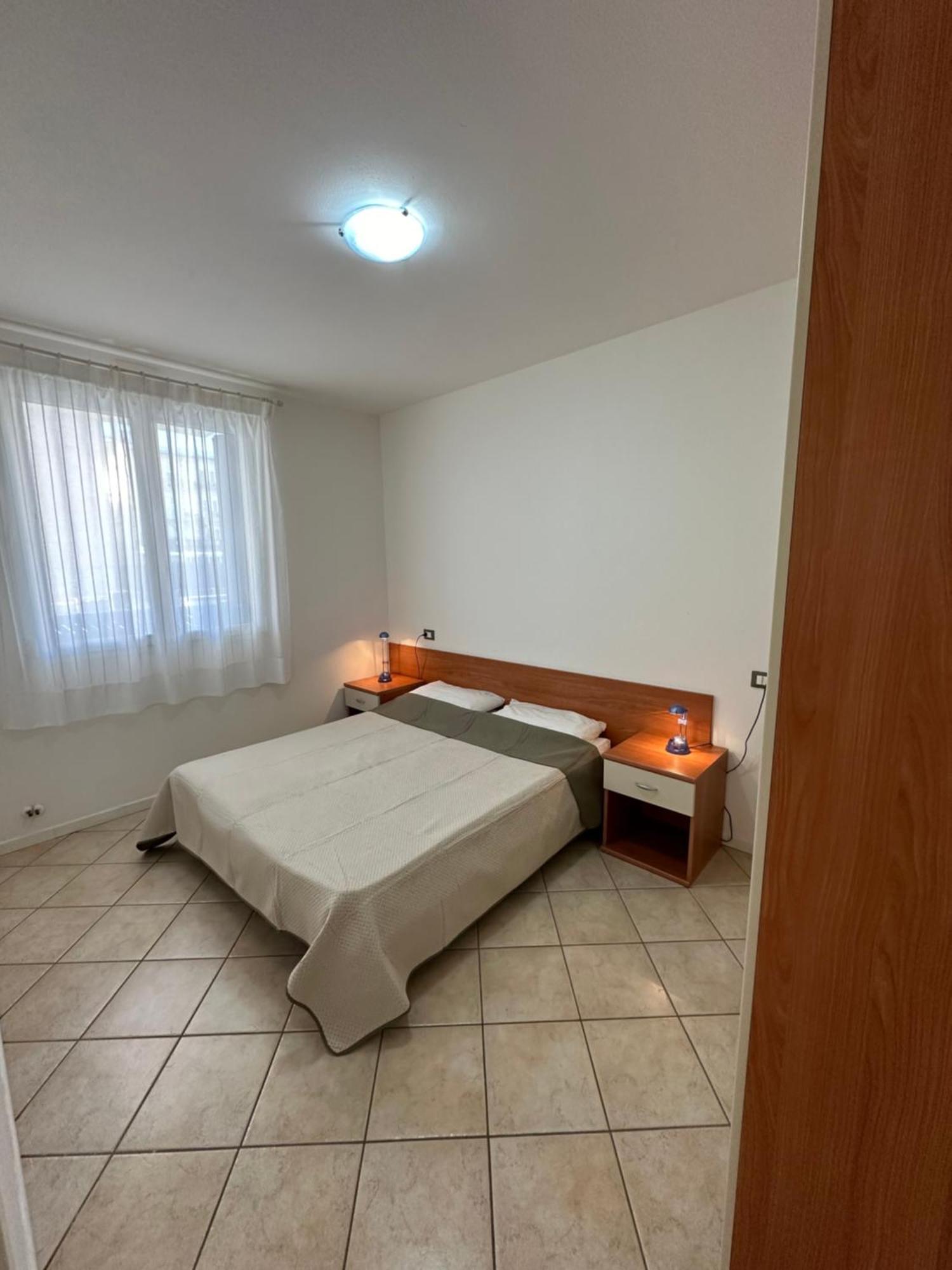 Residence Stefania Appartamenti Piano Terra - Agenzia Cocal 卡奥莱 外观 照片