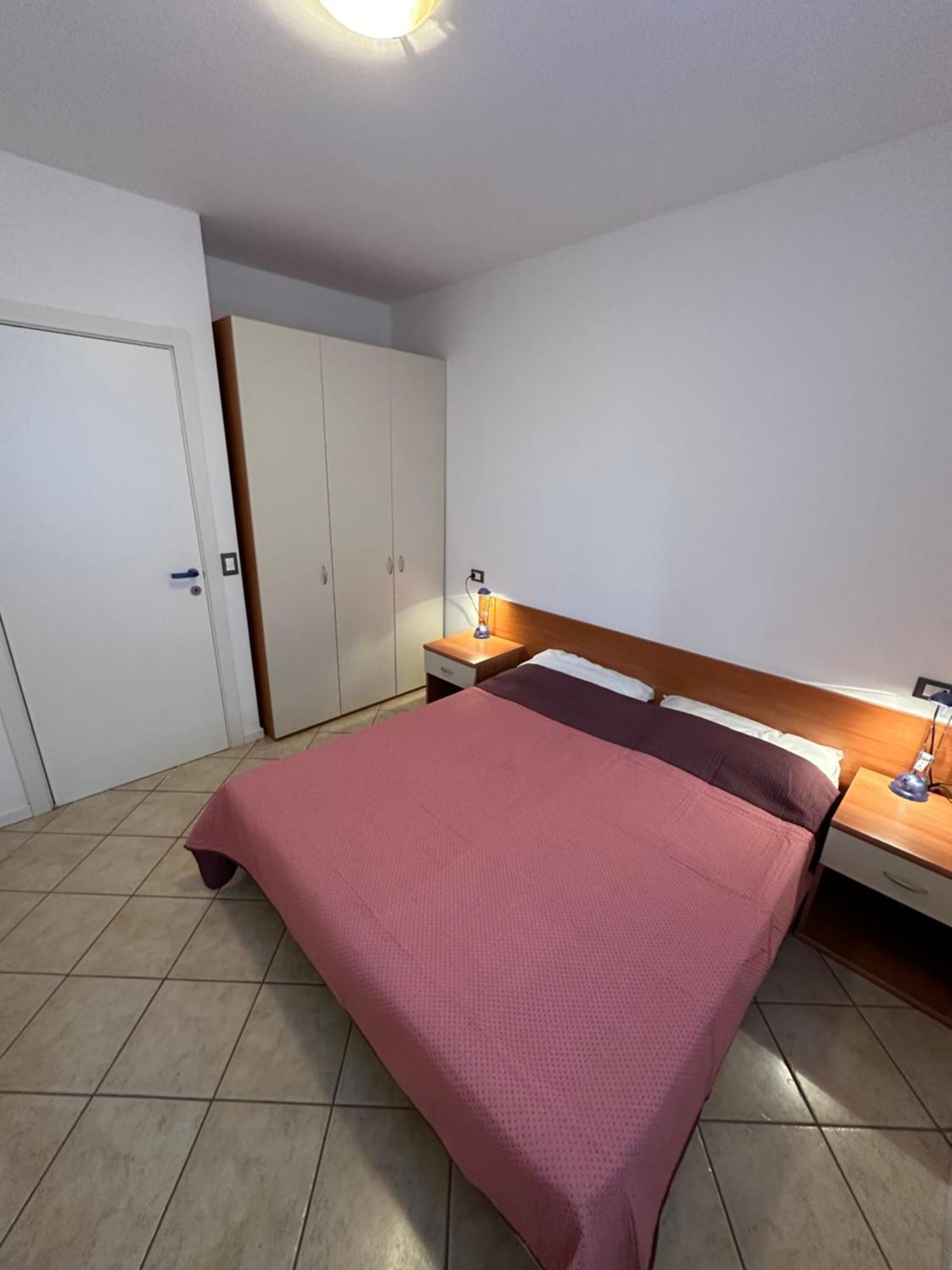 Residence Stefania Appartamenti Piano Terra - Agenzia Cocal 卡奥莱 外观 照片